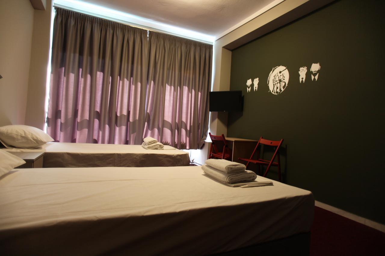 Stay Hybrid Hostel Салоники Экстерьер фото